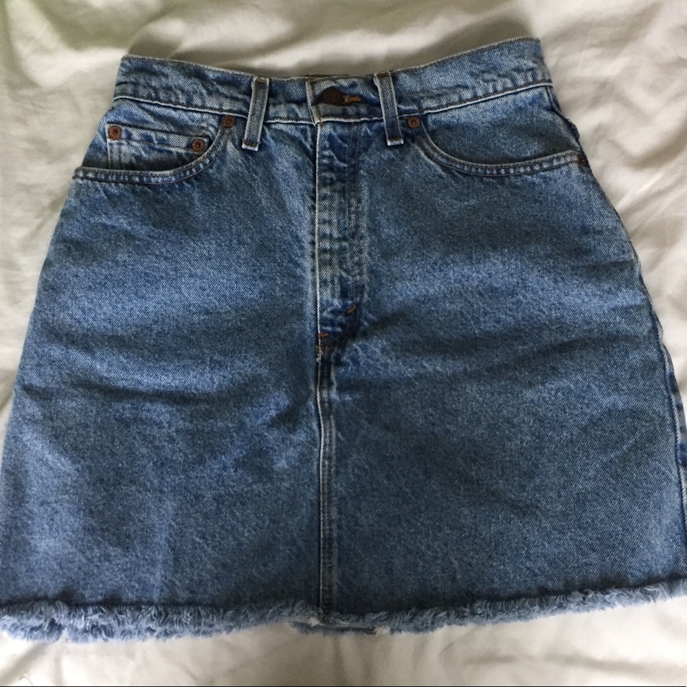Vintage Levi Jean Skirt 551 Relaxed Fit